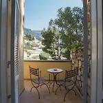 Ξενοδοχείο Posa Posa 4*