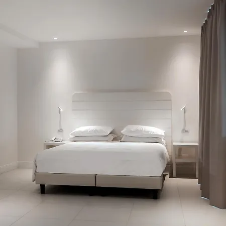 Hotel Posa Posa 4*