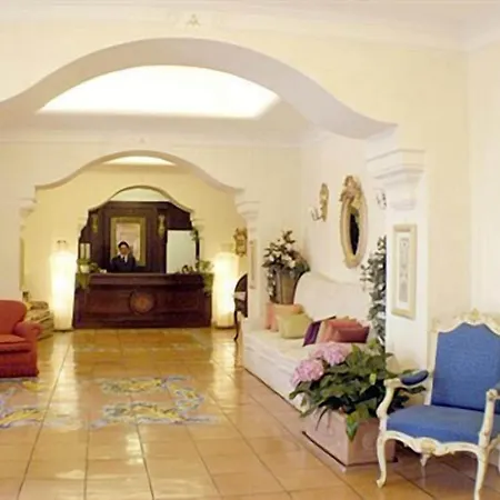 Hotel Posa Posa 4*