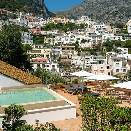 Posa Posa Hotel