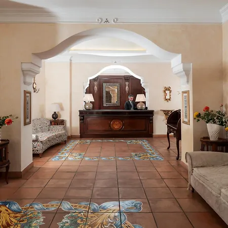 珀萨珀萨酒店 4*