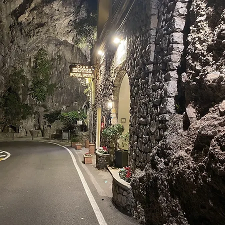 珀萨珀萨酒店 4*