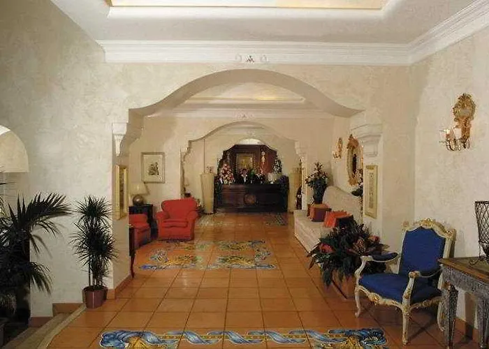 Posa Posa מלון 4*